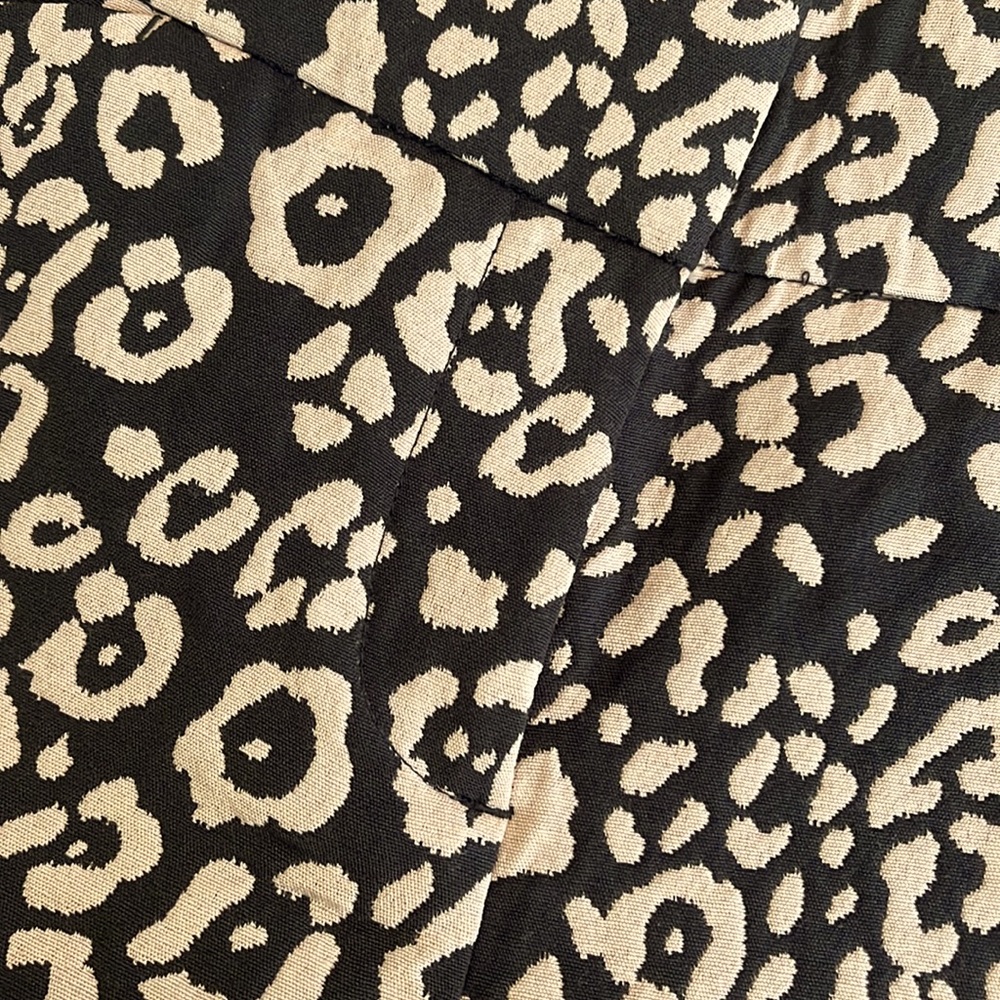 LOFT leopard shorts NWT size 2P - Picture 3 of 4